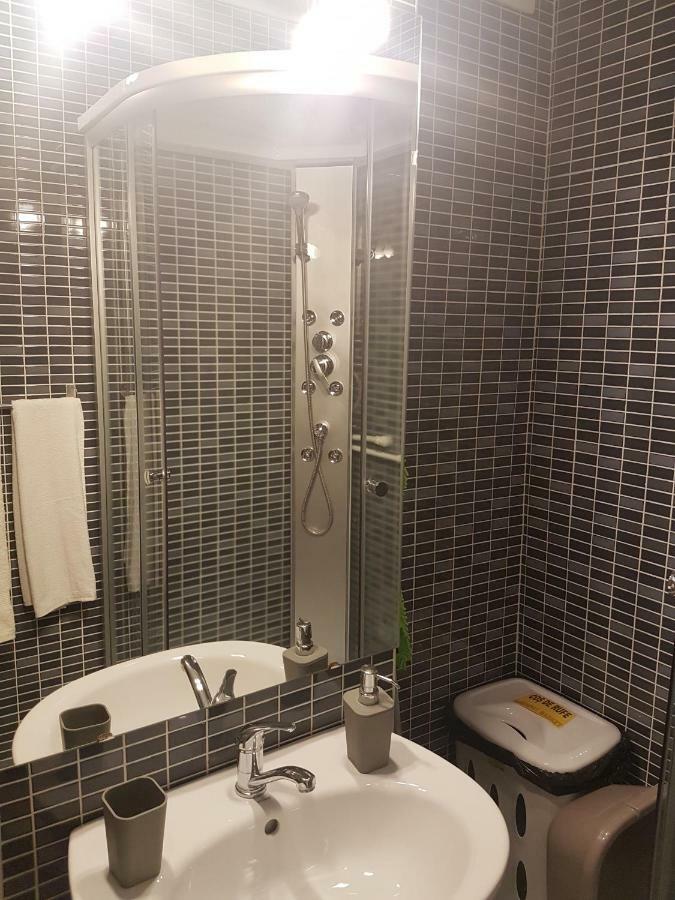 Casa Mirage Apartment Craiova Luaran gambar